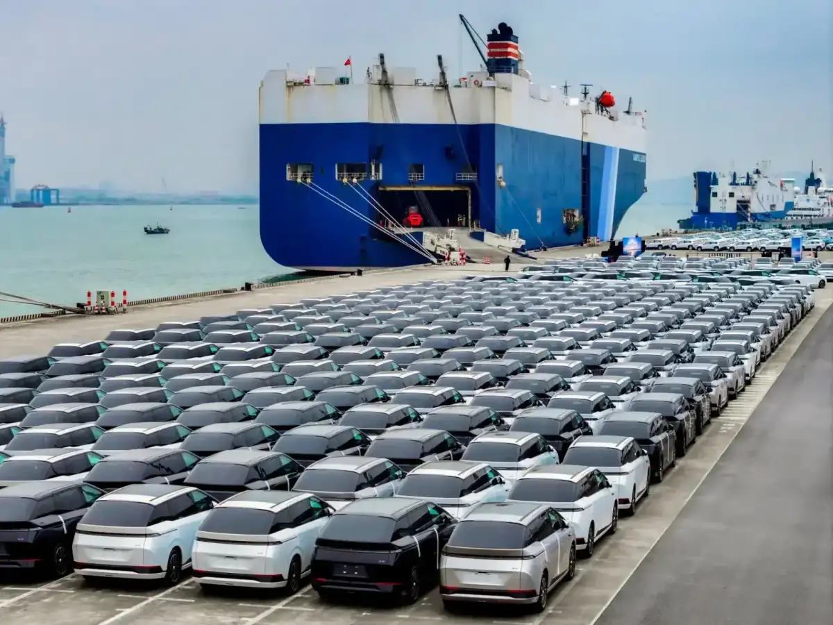 What Year Car Can Ship to Jamaica: Essential Guide